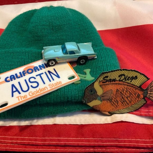 Hot Wheels T-bird 1977, California Flag, Austin - Picture 1 of 11